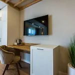 Pensjonat Hillhouse 4*