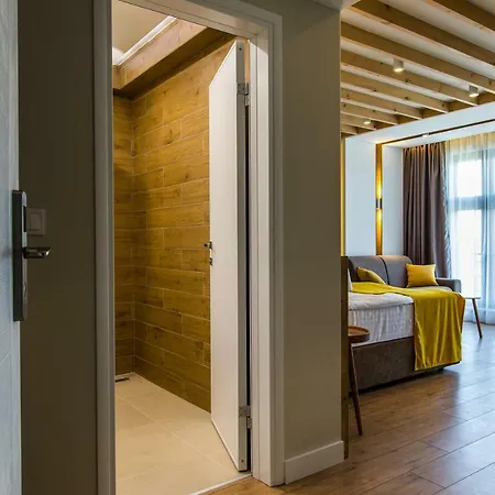 Guest house Hillhouse 3*