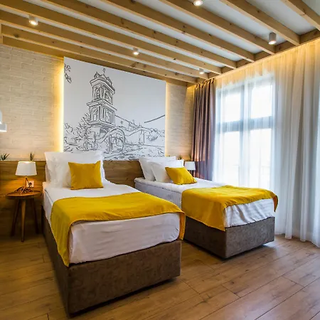 Casa de hóspedes Hillhouse 4*