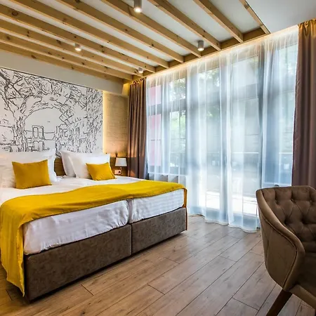 Casa de hóspedes Hillhouse 4*